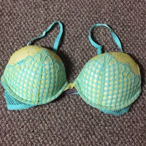 Victoria’s Secret 36B Bra
